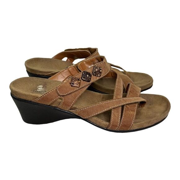 Nicole Albany Woman’s Size 8.5 Strappy Thong Slip On Wedge Sandals Brown Shell - Picture 2 of 13